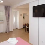 Appartement Cozy Honeymoon In The Old Town