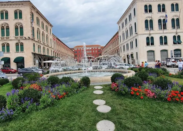 Lägenhet Cozy Honeymoon Apartment In The Old Town Split